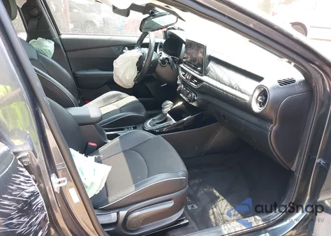 2023 Kia Forte Gt Line from USA, damaged, VIN 3KPF54AD1PE529351